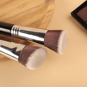 Brocha para Base de <span class=keywords><strong>Maquillaje</strong></span> de Alta Gama, Cabeza Plana, Fibra Sintética, Mango de Madera, No Absorbe Polvo - Product Image 3