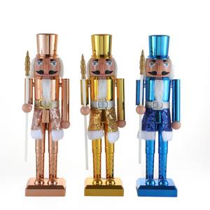 <span class=keywords><strong>Casse</strong></span>-<span class=keywords><strong>noisette</strong></span> en plastique rouge <span class=keywords><strong>et</strong></span> <span class=keywords><strong>blanc</strong></span> avec lumière pour décorations de Noël en intérieur - Product Image 1