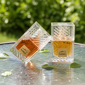 <span class=keywords><strong>Parfum</strong></span> unisexe EDT Woody 100ml, <span class=keywords><strong>parfum</strong></span> épicé naturel longue durée, adapté pour un usage quotidien et nocturne - Product Image 1