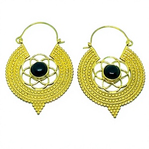 ต่างหูห่วงหินทองเหลืองแกะสลักด้วยมือต่างหูห่วงสีดำแท้ - Product Image 1