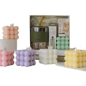 Candele Profumate Artigianali di Lusso, Regali Creativi per le Festività, Personalizzabili, a Forma Quadrata - Product Image 4