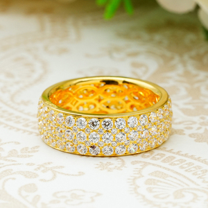 Impresionante Anillo de Eternidad con Pavé Completo en Oro de 18K de 1.224ct para Joyería de Herencia - Product Image 3