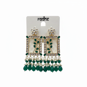 Pendientes colgantes de cuentas y piedra Kundan chapados en oro Accesorio de moda - Product Image 2