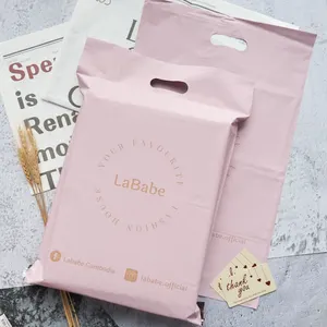 Stampa personalizzata logo pink poly mailer imballaggio in plastica corriere spedizione sacchetto postale con manico per vestiti