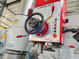 Máquina Taladradora Radial Automática con Pedestal, Motor a Batería y Caja de Cambios - Punto Clave de Venta - Product Image 4