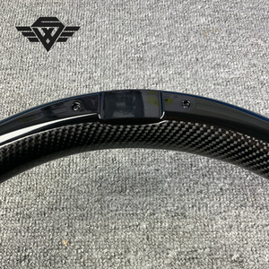 <span class=keywords><strong>Volant</strong></span> personnalisé en fibre de carbone avec lumière LED pour Mercedes Benz W176 W204 W212 W205 W207 <span class=keywords><strong>W208</strong></span> W463 CLS63 E63 AMG C200 C43 - Product Image 4