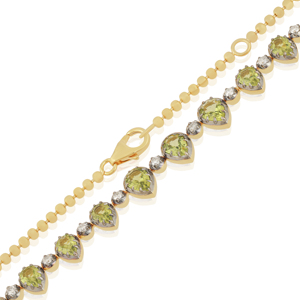 Collier en argent sterling avec péridot et diamant : une élégance intemporelle s'exprime avec ce collier exquis en argent sterling. - Product Image 3