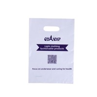 Sac graphique portable à poche plate à quatre doigts Logo personnalisé imprimé pour vêtements, lunettes, pain, chaussures cosmétiques dans les magasins de cadeaux
