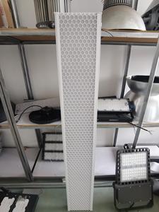 室内排球、网球和羽毛球球场 LED 照明 IP65 等级 防眩光 5 年保修 - Product Image 1
