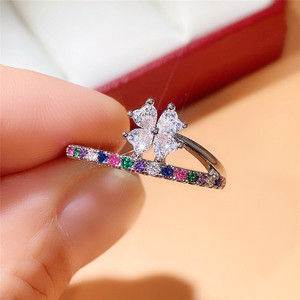 Anello con zirconi colorati in stile giapponese coreano, regalo di gioielli eleganti e alla moda per le donne - Product Image 4