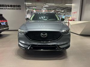 <span class=keywords><strong>Mazda</strong></span> <span class=keywords><strong>CX</strong></span>-<span class=keywords><strong>5</strong></span> <span class=keywords><strong>2022</strong></span> <span class=keywords><strong>2.0</strong></span> 2WD, Volante a la Izquierda, Edición Elegante e Inteligente, Asientos de Cuero, Interior Oscuro, Neumáticos R17, Techo Solar, SUV Usado - Product Image 2