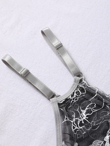 Set <span class=keywords><strong>Intimo</strong></span> Sexy Nero e Grigio con Motivo Floreale in Pizzo Ecologico, Bralette Modellante e <span class=keywords><strong>Perizoma</strong></span>, Lingerie Trasparente da Donna in Due Pezzi - Product Image 5