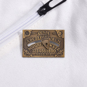 Pin Enamel Ouija Bergaya Retro, Bros Papan Ramalan Sihir, Lencana Kerah untuk Tas Ransel, Pakaian, Pin Misterius, Perhiasan, Hadiah - Product Image 4