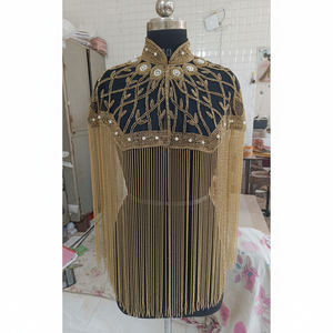 Poncho con cuentas de lujo de gran oferta con lentejuelas y cuentas para bodas, eventos y ocasiones especiales disponibles para cantidades a granel - Product Image 1