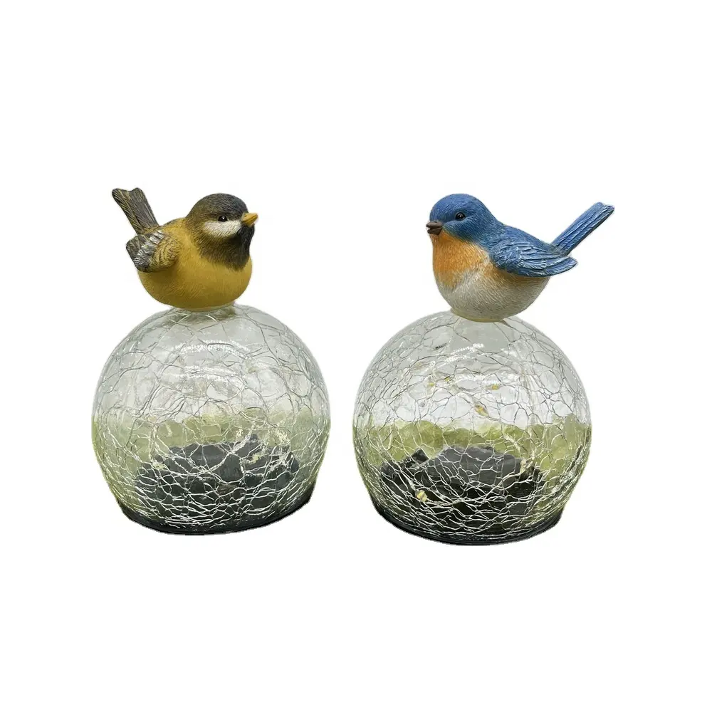 Resin burung di kaca melihat bola lampu taman lampu surya dekoratif tongkat tanah, 2 BERBAGAI MACAM