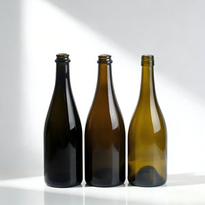 Reciclable Precio al por mayor Embalaje Diseño especial <span class=keywords><strong>750</strong></span> <span class=keywords><strong>ml</strong></span> Bebida Tapa superior oscilante Botella de copa de vino con tapas - Product Image 1