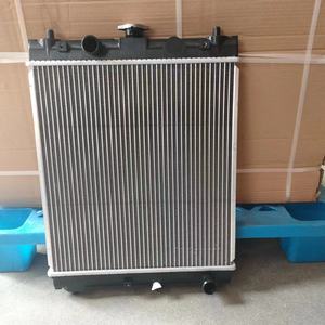 Экскаватор водяной бак EX50 EX60 радиатор для экскаватора <span class=keywords><strong>Hitachi</strong></span> - Product Image 1