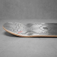 Planche de skateboard Cyberpunk industrielle 31x8 pouces, aspect métal brossé, graphisme gravé au laser, noyau en érable 7 plis [PLANCHE UNIQUEMENT]
