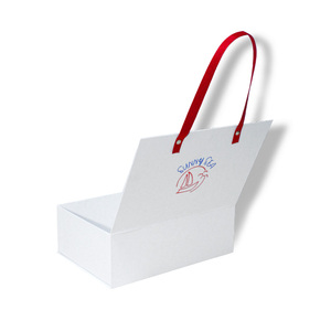 Custom Logo White Paper Magnetic Cardboard Carton Baseball Cap Hat Packaging Boxes Gift Packaging Box - Product Image 2