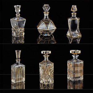 Decantador de whisky cuadrado con grabado personalizado, sin plomo, dorado, clásico, 5 piezas, sin plomo - Product Image 6