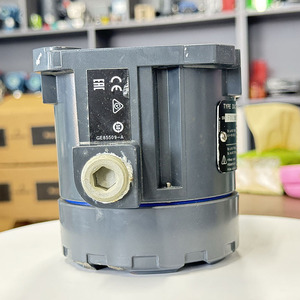 Controlador Digital de Montaje Remoto FIELDVUE DVC 6205HC+DVC 6215 con Clasificación IP66/IP67 de Aleación de Aluminio - Product Image 2