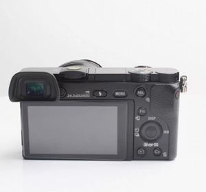 Cámara A6000 + kit 16-50mm usada — 24.3MP APS-C + AF de 179 puntos, en excelente estado, completamente funcional! - Product Image 2