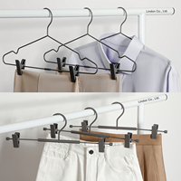 Ensemble de cintres en métal gris mat avec pinces, combo 3-en-1 pour chemises, pantalons, jupes