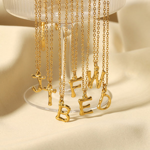 Collar <span class=keywords><strong>de</strong></span> Acero Inoxidable con Colgante <span class=keywords><strong>de</strong></span> Letra Hip Hop <span class=keywords><strong>de</strong></span> Moda, Chapado en <span class=keywords><strong>Oro</strong></span> <span class=keywords><strong>de</strong></span> 18K, Exagerado, 26 Letras del Alfabeto <span class=keywords><strong>Inglés</strong></span>, Joyería <span class=keywords><strong>para</strong></span> <span class=keywords><strong>Mujer</strong></span>, Venta al por Mayor - Product Image 6