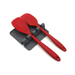 Support multifonctionnel en silicone pour spatules, cuillères et ustensiles de cuisine avec plateau anti-goutte et support pour couvercles de casseroles - Product Image 1