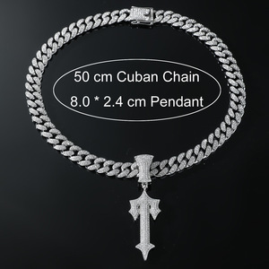 Nouveau Collier Pendentif Épée Hiphop Rétro en Strass 2026, en Alliage Plaqué Or, pour Hommes, Bijoux de Mode, Vente en Gros - Product Image 2