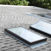 Persienne de lucarne de toit de maison étanche à double vitrage personnalisé moderne nouveau cadre de profil en alliage d'aluminium vertical automatique