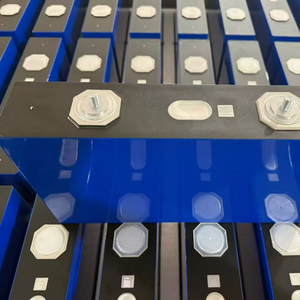 Batería de Iones de Litio Lifepo4 de Grado A, Marca MB31 Mb56, 628ah, LF560K Lfp 628Ah 560AH, Celda Prismática Lifepo4 para Almacenamiento de Energía en el Hogar - Product Image 3