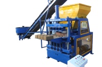 Presse hydraulique WT4-10 entièrement automatique pour la fabrication de briques en terre cuite autobloquantes à vendre en Chine