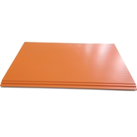 Panneau sandwich en mousse de polyuréthane ignifuge écologique à injection haute pression pour mur extérieur, chambre froide et hôtel