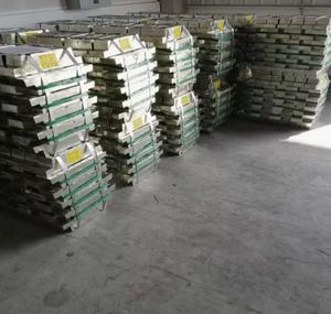 Lingote de Estaño de Alta Pureza Sn 99.99 Por Ciento, Estándar LME, Origen Banka, Estaño Metálico Sin Aleación para Soldadura, Plateado, Industria Alimentaria y de Latas - Product Image 3