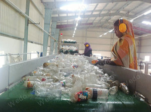 Fournisseur professionnel de ligne intégrée de tri, lavage, broyage et séchage de bouteilles en plastique PET pour l'économie d'eau et le recyclage - Product Image 6