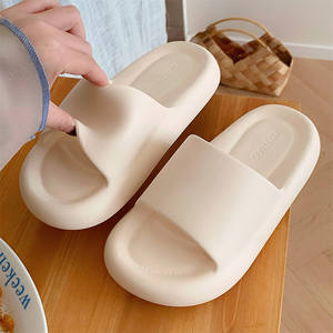 XIXITIAO Cloud Comfort EVA Slides, pantoufles ultra douces à semelle épaisse pour la maison, sandales de salle de bain antidérapantes pour hommes et femmes, été - Product Image 3