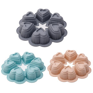 <span class=keywords><strong>Moule</strong></span> <span class=keywords><strong>en</strong></span> silicone réutilisable <span class=keywords><strong>de</strong></span> qualité alimentaire <span class=keywords><strong>en</strong></span> <span class=keywords><strong>forme</strong></span> <span class=keywords><strong>de</strong></span> cœur pour la Saint-Valentin, pour gâteaux, mousses, puddings, chocolats, résistant à la chaleur, facile à démouler - Product Image 5