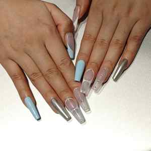 Ongles press-on tendance Muhaha, <span class=keywords><strong>bleu</strong></span> clair, ornés de strass, forme cercueil - Product Image 5