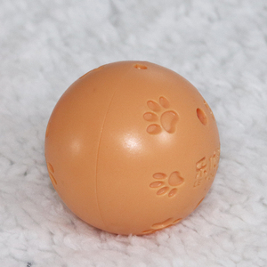 2020 gato patas bola juguetes de plástico para mascotas perro gato formación jugando bolas de juguete - Product Image 2