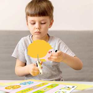 Kit d'activités créatives pour la motricité fine des enfants, activités créatives pour les enfants d'âge préscolaire, ciseaux sécuritaires pour les enfants, livre d'activités sur les compétences de la cisaille - Product Image 4