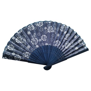 Abanico de Seda Satinada de 15 Pulgadas con Logotipo Personalizado para Danza y Fotografí<span class=keywords><strong>a</strong></span>, Diseño Floral Azul con Marco de Bambú Pulido - Product Image 1