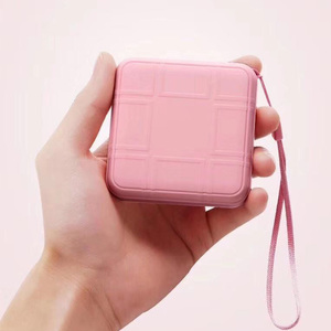 Powerbank Ultrasottile Personalizzabile <span class=keywords><strong>con</strong></span> Logo, Alta Capacità, <span class=keywords><strong>Batteria</strong></span> <span class=keywords><strong>18650</strong></span>, Display LED e Compatibilità Universale - Product Image 1