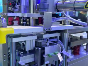 روبوت حقن متطلبات مختلفة تجميع أنابيب الدم تسليم المفتاح التلقائي - Product Image 2