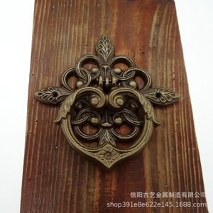 Poignée de porte en laiton de style chinois, art et art ancien, anneau de traction en cuivre massif en forme de fleur pour porte en bois - Product Image 2