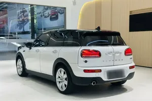 <span class=keywords><strong>BMW</strong></span> <span class=keywords><strong>Mini</strong></span> Clubman Cooper 1.5T Usado, Asientos de Cuero, Control de Crucero Adaptativo, Tracción en las Cuatro Ruedas, Luces - Product Image 2