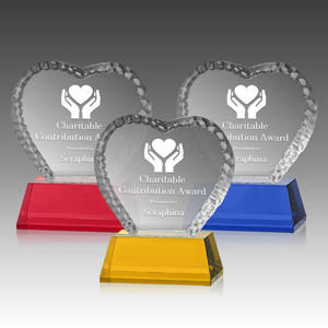 Trofeo a Forma di Cuore in Cristallo K9 Texturizzato, Premio per Donazioni Benefiche, Regalo Aziendale per Team - Product Image 5