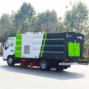 Camión de Limpieza de Calles de Alto Rendimiento Isuzu Howo Faw 4X2, 5CBM, Aspiradora de Polvo con Bomba de Motor de Buena Calidad en Venta - Product Image 4