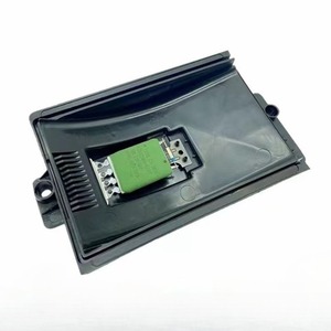 1J0819022A Piezas Automotrices para Bora, Golf 4, Lavida: Resistencia del Ventilador del Aire Acondicionado del Automóvil - Product Image 1