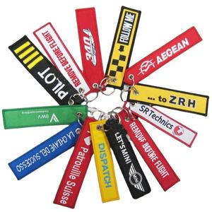 Vente en <span class=keywords><strong>gros</strong></span> de porte-clés personnalisé brodé de haute qualité <span class=keywords><strong>pour</strong></span> les compagnies aériennes Mousqueton promotionnel - Product Image 2